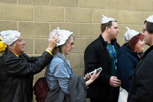 «Всей правды мы все равно не узнаем»: почему люди верят в теории заговора