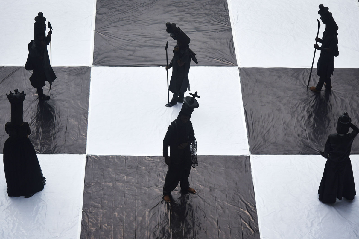 ‘Naïve Economics’: Why People View the World as a Zero-Sum Game